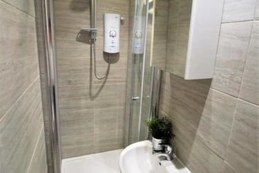 10 bed house, Slade Lane, Levenshulme, Manchester, M192AE - Image 10