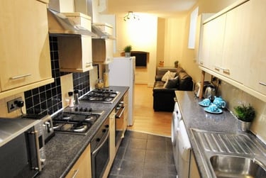 10 bed house, Birchfields Road, Longsight, Manchester, M130XX - Image 6