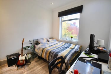 5 bed house, Slade Lane, Levenshulme, Manchester, M192BY - Image 10