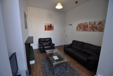 6 bed house, Gwydr Crescent, Uplands, Swansea, SA20AB - Image 3