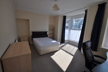 6 bed house, Gwydr Crescent, Uplands, Swansea, SA20AB - Image 13