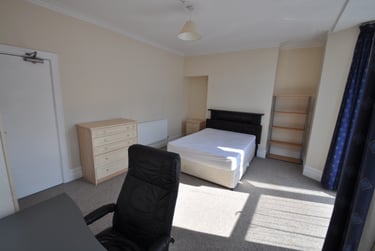 6 bed house, Gwydr Crescent, Uplands, Swansea, SA20AB - Image 14