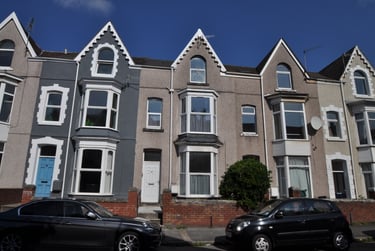 6 bed house, Gwydr Crescent, Uplands, Swansea, SA20AB - Image 1