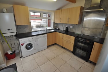 5 bed house, Wern Fawr Road, Port tennant, Swansea, SA18LQ - Image 12