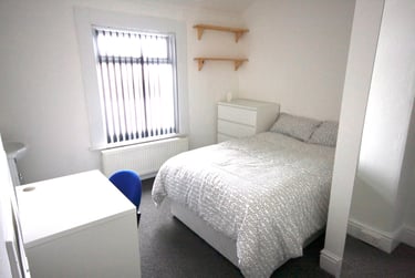 5 bed house, Southern Terrace, Greenbank, Plymouth, PL47LS - Image 7