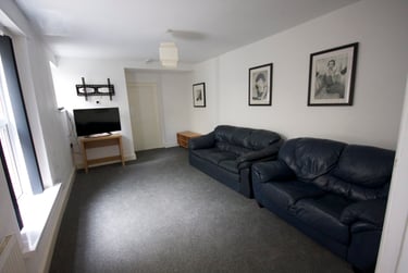 6 bed house, Furzehill Road, Mutley, Plymouth, PL47JZ - Image 2