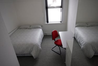 5 bed house, Southern Terrace, Greenbank, Plymouth, PL47LS - Image 8