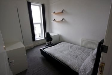 6 bed house, Furzehill Road, Mutley, Plymouth, PL47JZ - Image 10