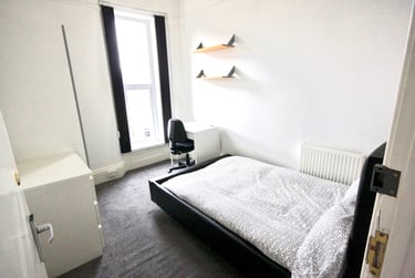 6 bed house, Furzehill Road, Mutley, Plymouth, PL47JZ - Image 10