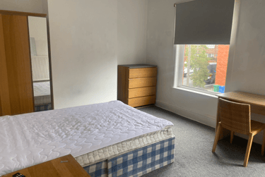 4 bed house, Monica Grove, Levenshulme, Manchester, M192BN - Image 13