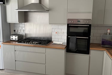 6 bed house, Brynmill, Swansea, SA20AN - Image 9