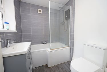 4 bed house, Boughey Road, Shelton, Stoke, ST42BN - Image 13