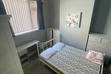 2 bed house, Ashford Street, Shelton, Stoke, ST42EH - Image 3