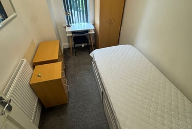 4 bed house, Kimberley Road, Cross Heath, Newcastle under Lyme, ST59EH - Image 15