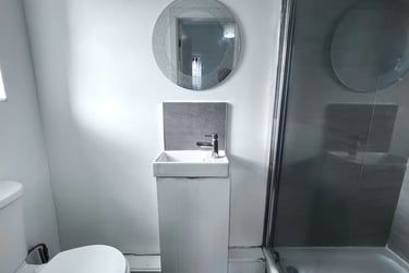 3 bed house, Thornton Road, Shelton, Stoke, ST42BD - Image 13