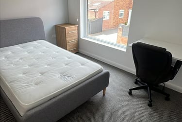 4 bed house, Kinsey Street, Silverdale, Newcastle under Lyme, ST56JL - Image 4