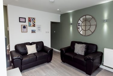 4 bed house, Crowther Street, Shelton, Stoke, ST42ER - Image 1