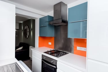 4 bed house, Crowther Street, Shelton, Stoke, ST42ER - Image 3