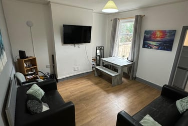 5 bed house, Seaford Street, Shelton, Stoke, ST42ET - Image 1