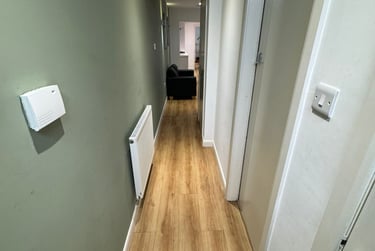 4 bed house, Leek Road, Shelton, Stoke, ST42BP - Image 6