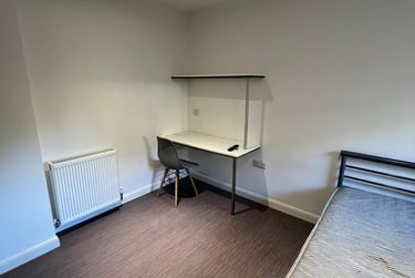 6 bed house, Carlton Road, Shelton, Stoke, ST42BG - Image 6