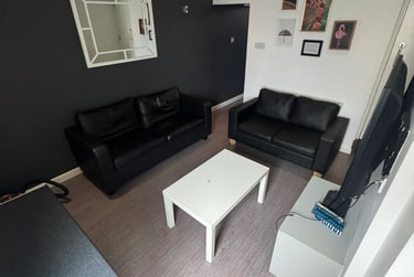 5 bed house, Ashford Street, Shelton, Stoke, ST42EL - Image 3