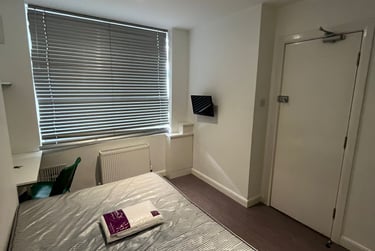 5 bed house, Beresford Street, Shelton, Stoke, ST42EX - Image 2