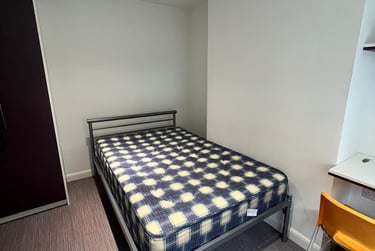 5 bed house, Beresford Street, Shelton, Stoke, ST42EX - Image 3