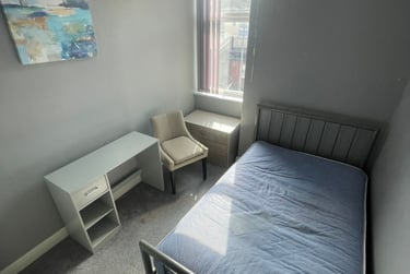 2 bed house, Ashford Street, Shelton, Stoke, ST42EH - Image 4