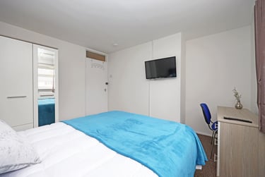 4 bed house, Boughey Road, Shelton, Stoke, ST42BB - Image 10