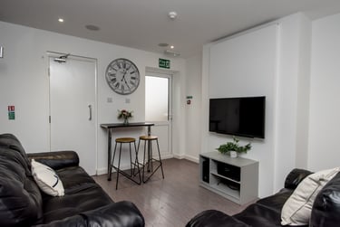 5 bed house, Ashford Street, Shelton, Stoke, ST42EL - Image 8