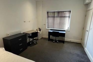 6 bed house, Boughey Road, Shelton, Stoke, ST42BB - Image 3