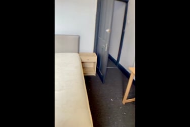 5 bed house, Crowther Street, Shelton, Stoke, ST42ER - Image 6