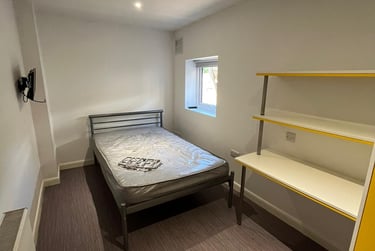 4 bed house, Watford Street, Shelton, Stoke, ST42EW - Image 5