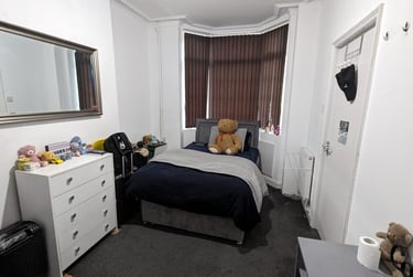 4 bed house, Sturgess Street, Penkhull, Stoke, ST47QH - Image 6