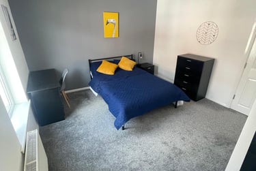 4 bed house, Elgin Street, Shelton, Stoke, ST42RD - Image 1