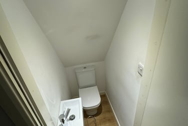 4 bed house, Leek Road, Shelton, Stoke, ST42BP - Image 11