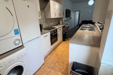 4 bed house, Ashford Street, Shelton, Stoke, ST42EN - Image 7