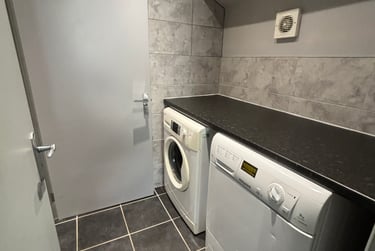 4 bed house, Boughey Road, Shelton, Stoke, ST42BB - Image 7