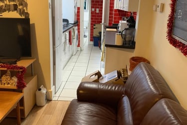 4 bed house, Boughey Road, Shelton, Stoke, ST42BN - Image 14