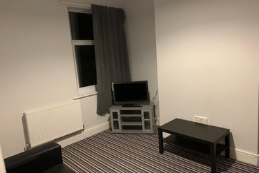 5 bed house, Boughey Road, Shelton, Stoke, ST42BQ - Image 15