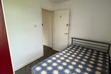 4 bed house, Leek Road, Shelton, Stoke, ST42BW - Image 13