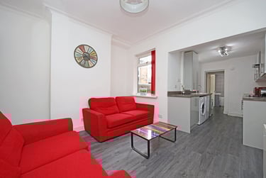 4 bed house, Boughey Road, Shelton, Stoke, ST42BN - Image 7