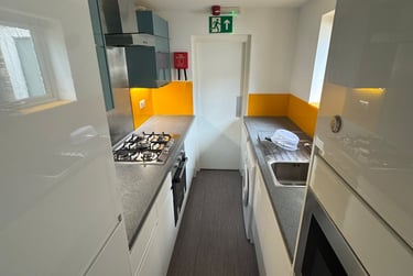 5 bed house, Ashford Street, Shelton, Stoke, ST42EL - Image 13