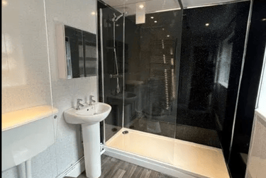 4 bed house, Guildford Street, Shelton, Stoke, ST42EP - Image 5