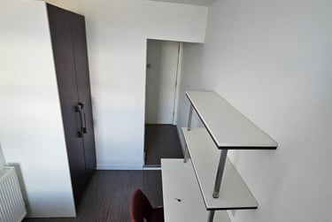 5 bed house, Boughey Road, Shelton, Stoke, ST42BN - Image 8