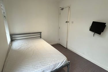 5 bed house, Beresford Street, Shelton, Stoke, ST42EX - Image 4