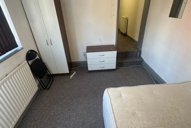 4 bed house, Elliott Street, Basford, Newcastle under Lyme, ST51JL - Image 6