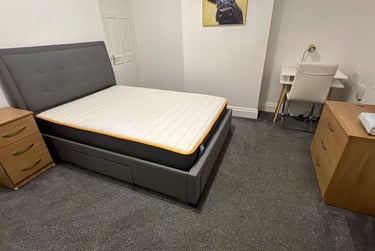 4 bed house, Kimberley Road, Cross Heath, Keele, ST59EG - Image 1