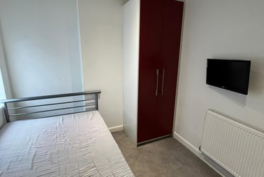 2 bed house, Darnley Street, Shelton, Stoke, ST42BH - Image 8